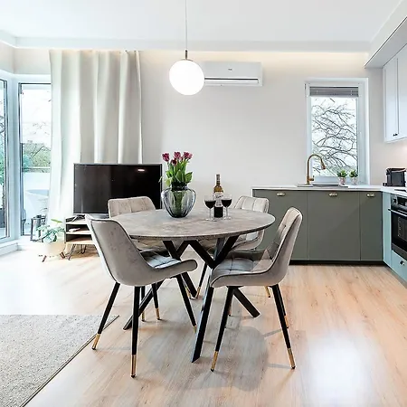 River View - Widok Na Wode, Parking W Hali, Winda, 3pok I 5 Lozek, Klima, Netflix I Max, Centrum *