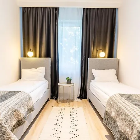 River View - Widok Na Wode, Parking W Hali, Winda, 3pok I 5 Lozek, Klima, Netflix I Max, Centrum Iława