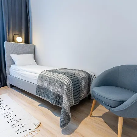 Apartment River View - Widok Na Wode, Parking W Hali, Winda, 3pok I 5 Lozek, Klima, Netflix I Max, Centrum *